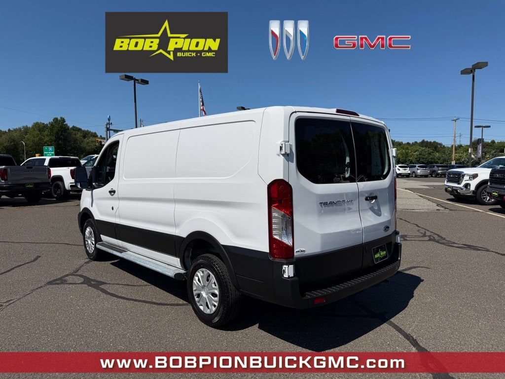 Used 2025 Ford Transit 250 Low Roof w/ Exterior Upgrade Package RWD image 3