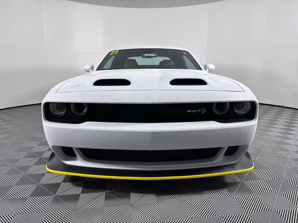 Used 2023 Dodge Challenger SRT Hellcat image 2