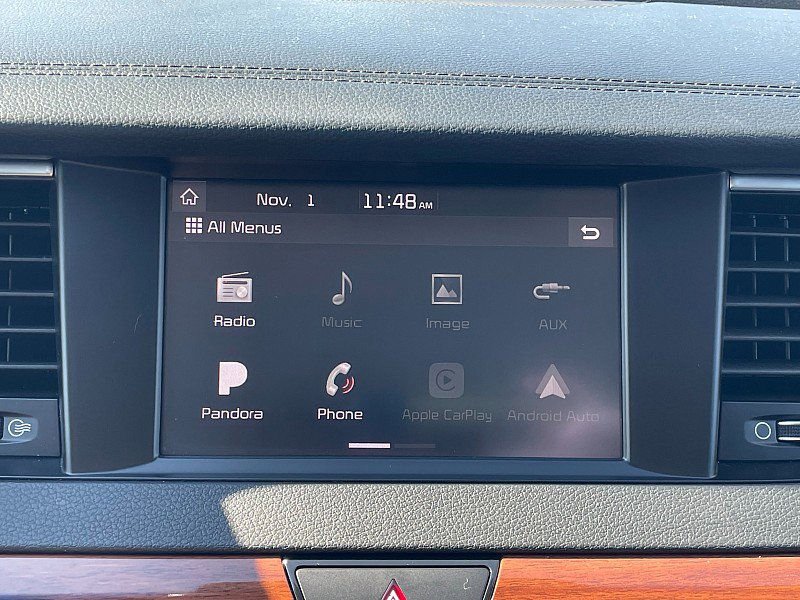 Used 2018 Kia Cadenza Premium image 21