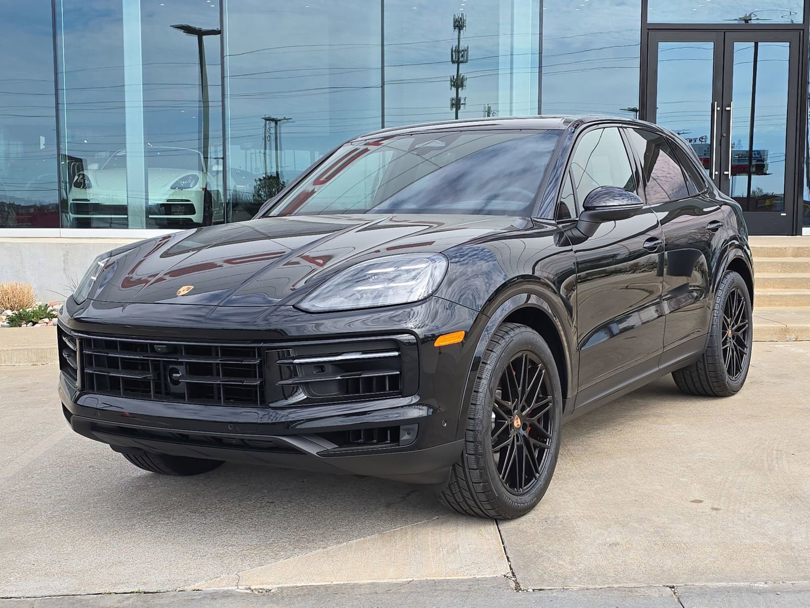 New 2026 Porsche Cayenne S image 1