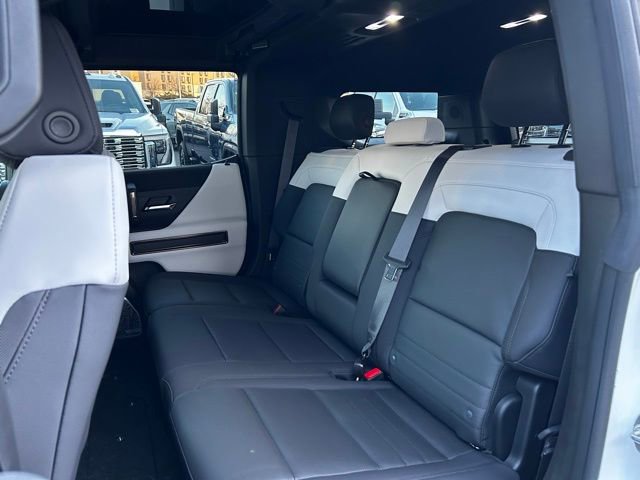 New 2024 GMC Hummer EV 2X w/ Extreme Off-Road Package image 29