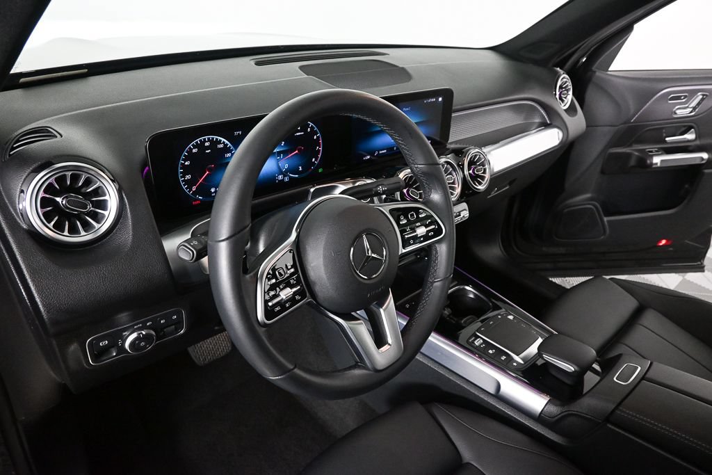 Certified 2022 Mercedes-Benz GLB 250 image 6