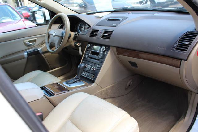 Used 2011 Volvo XC90 3.2 FWD image 23