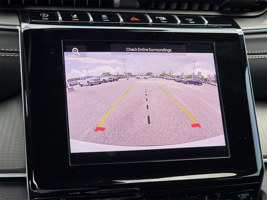 New 2025 Jeep Grand Cherokee L Altitude image 15