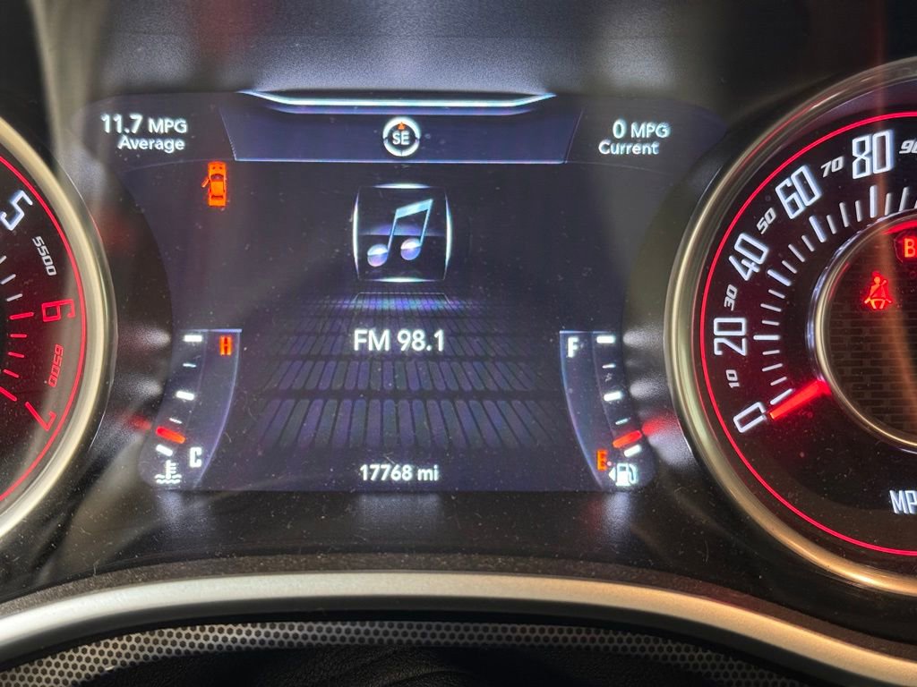 Used 2015 Dodge Challenger R/T Scat Pack w/ Leather Interior Group image 27