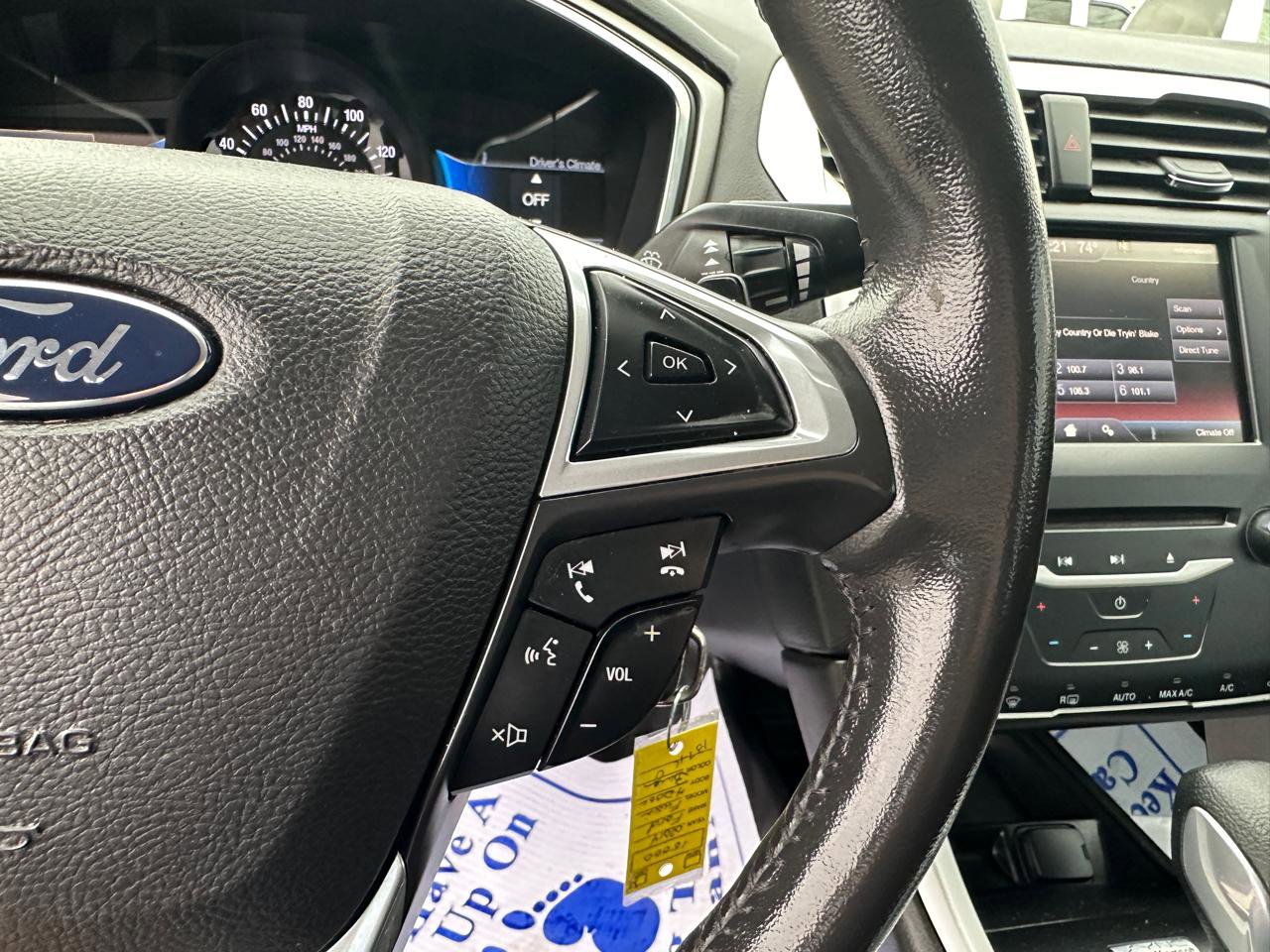 Used 2014 Ford Fusion SE image 14