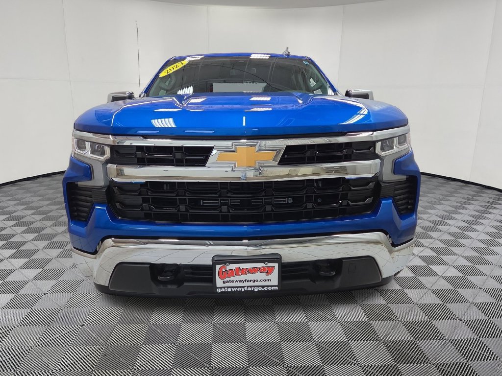 Used 2023 Chevrolet Silverado 1500 LT w/ Protection Package AWD/4WD image 5