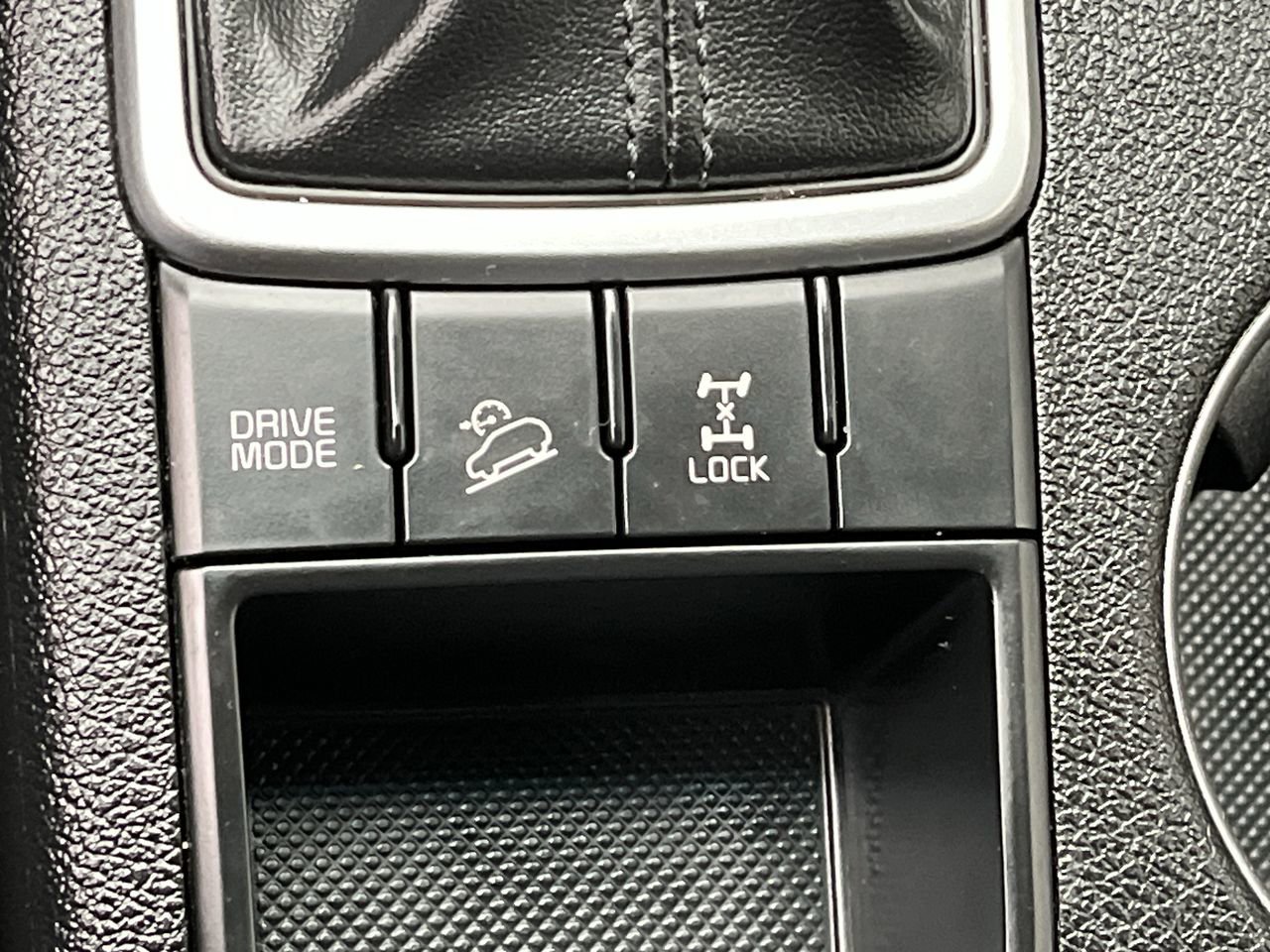 Used 2018 Kia Sportage LX AWD/4WD image 14