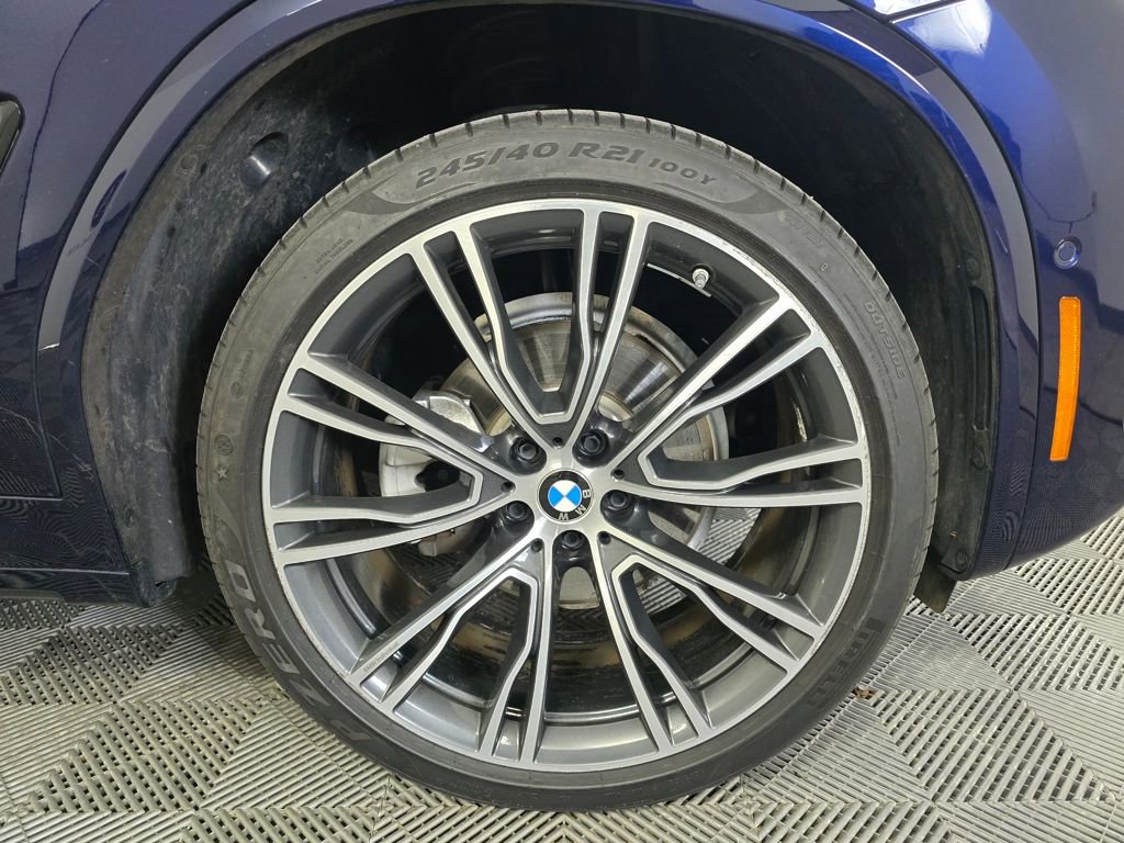 Certified 2023 BMW X4 xDrive30i w/ M Sport Package image 2