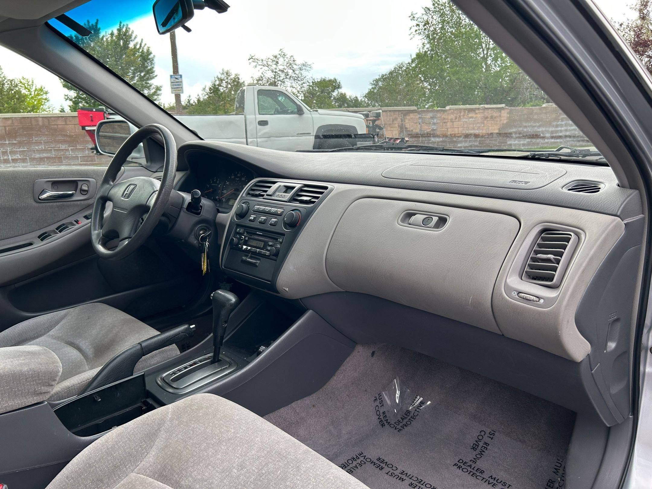 Used 2001 Honda Accord LX image 27