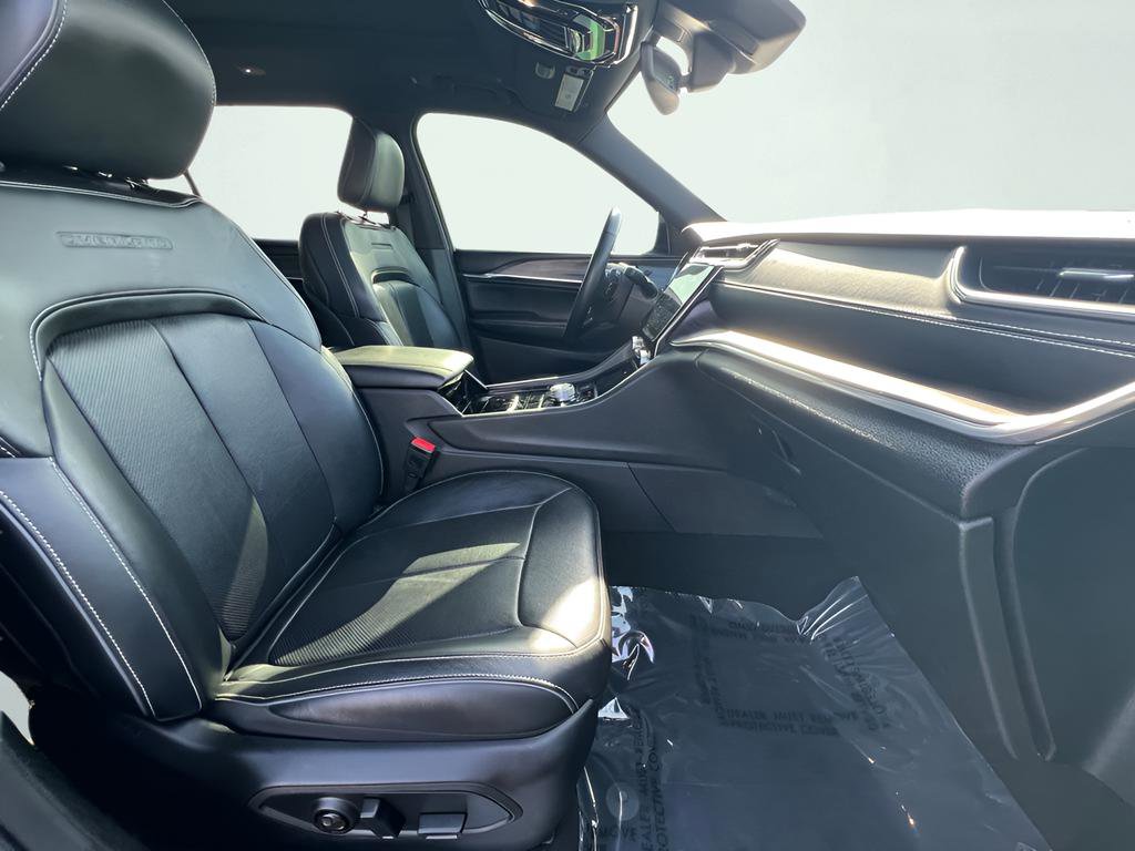 Used 2022 Jeep Grand Cherokee L Overland image 33