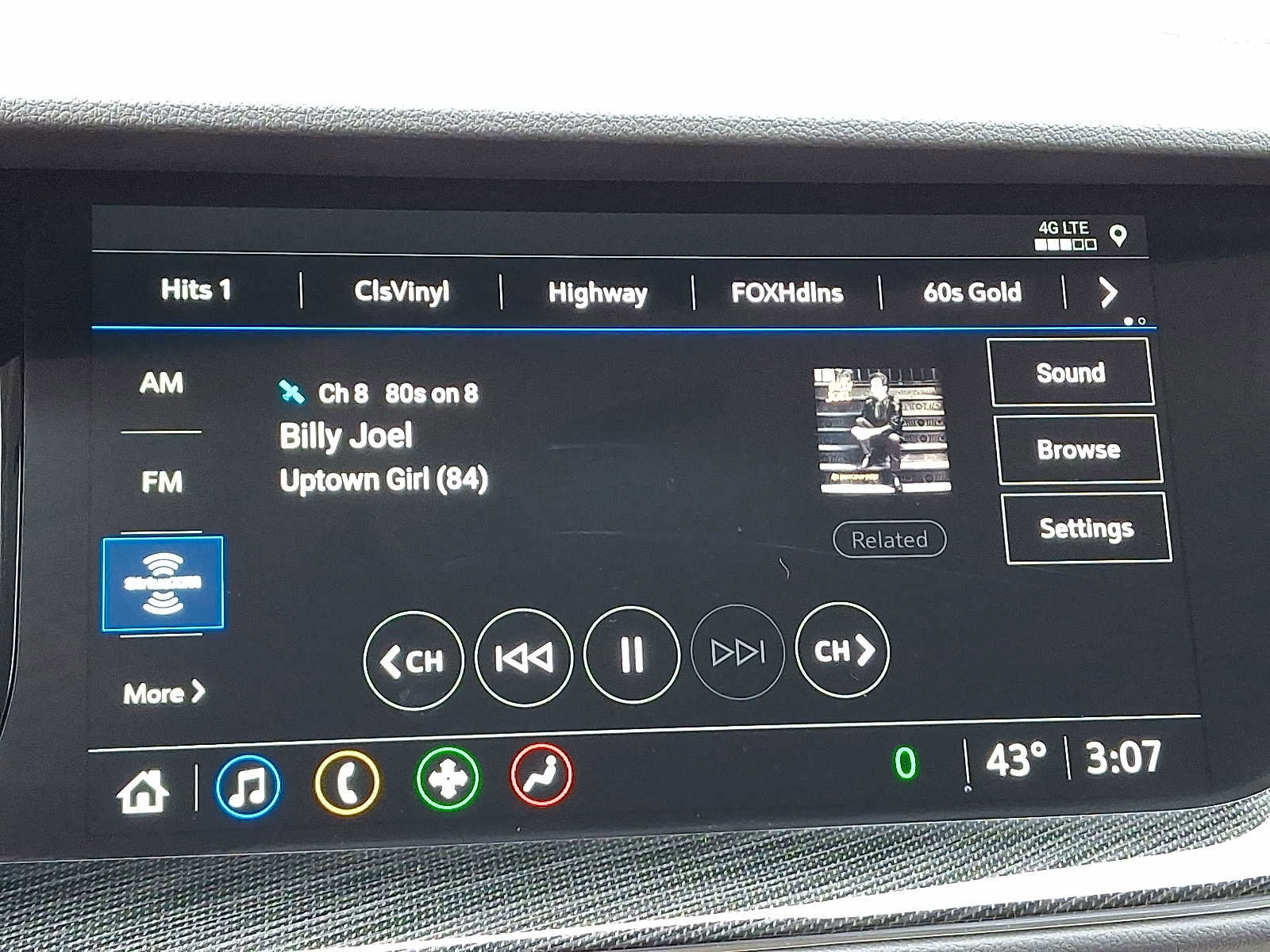 Certified 2023 Buick Envision Preferred image 17