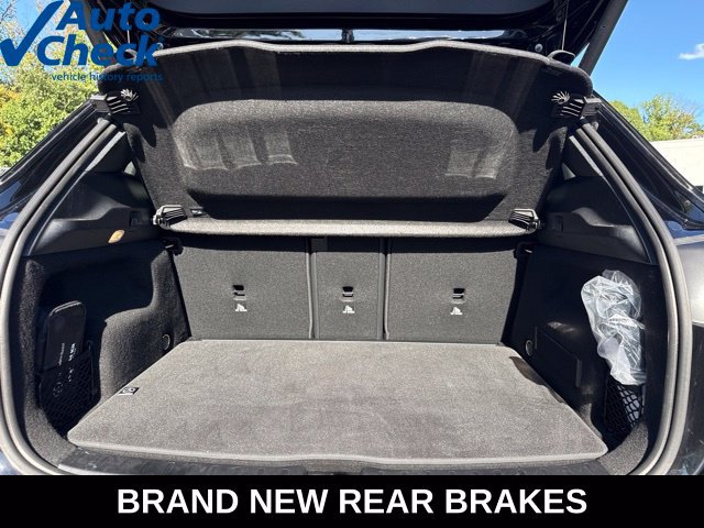 Used 2025 Mercedes-Benz GLA 250 4MATIC image 37