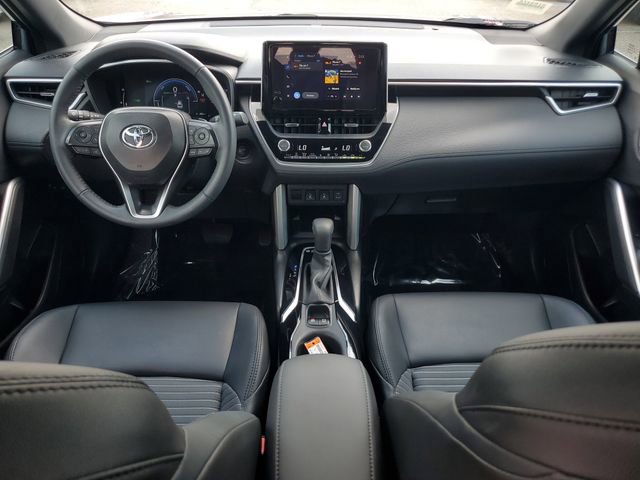 Used 2024 Toyota Corolla Cross AWD Hybrid w/ Convenience Package image 17