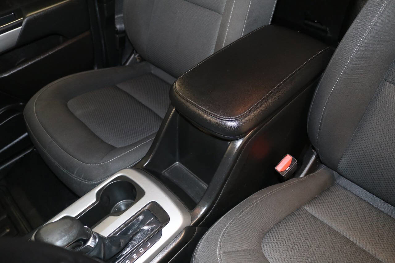 Used 2022 Chevrolet Colorado LT w/ Fleet Safety Package image 62