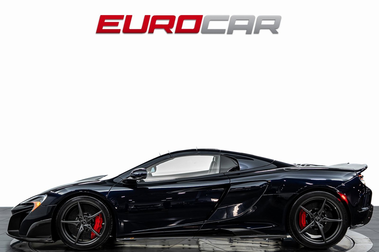 Used 2016 McLaren 675LT Spider image 3