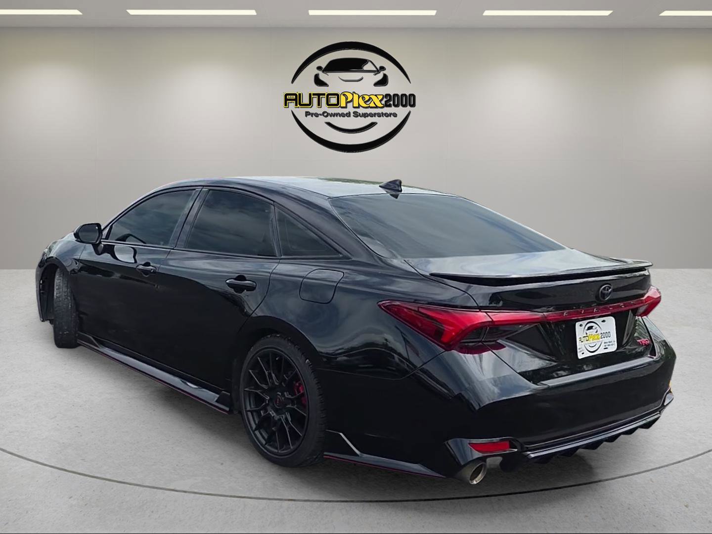 Used 2021 Toyota Avalon TRD FWD image 5