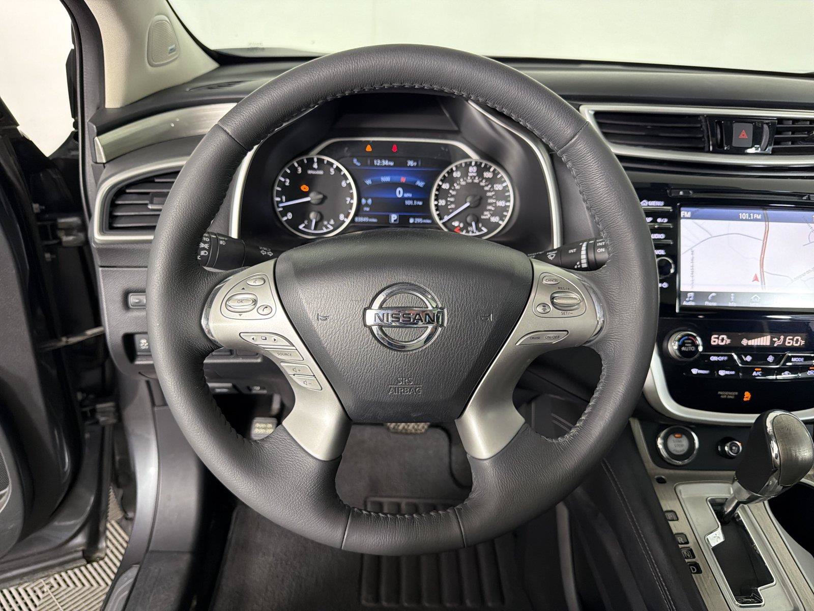 Used 2015 Nissan Murano Platinum w/ Platinum Technology Package FWD image 24