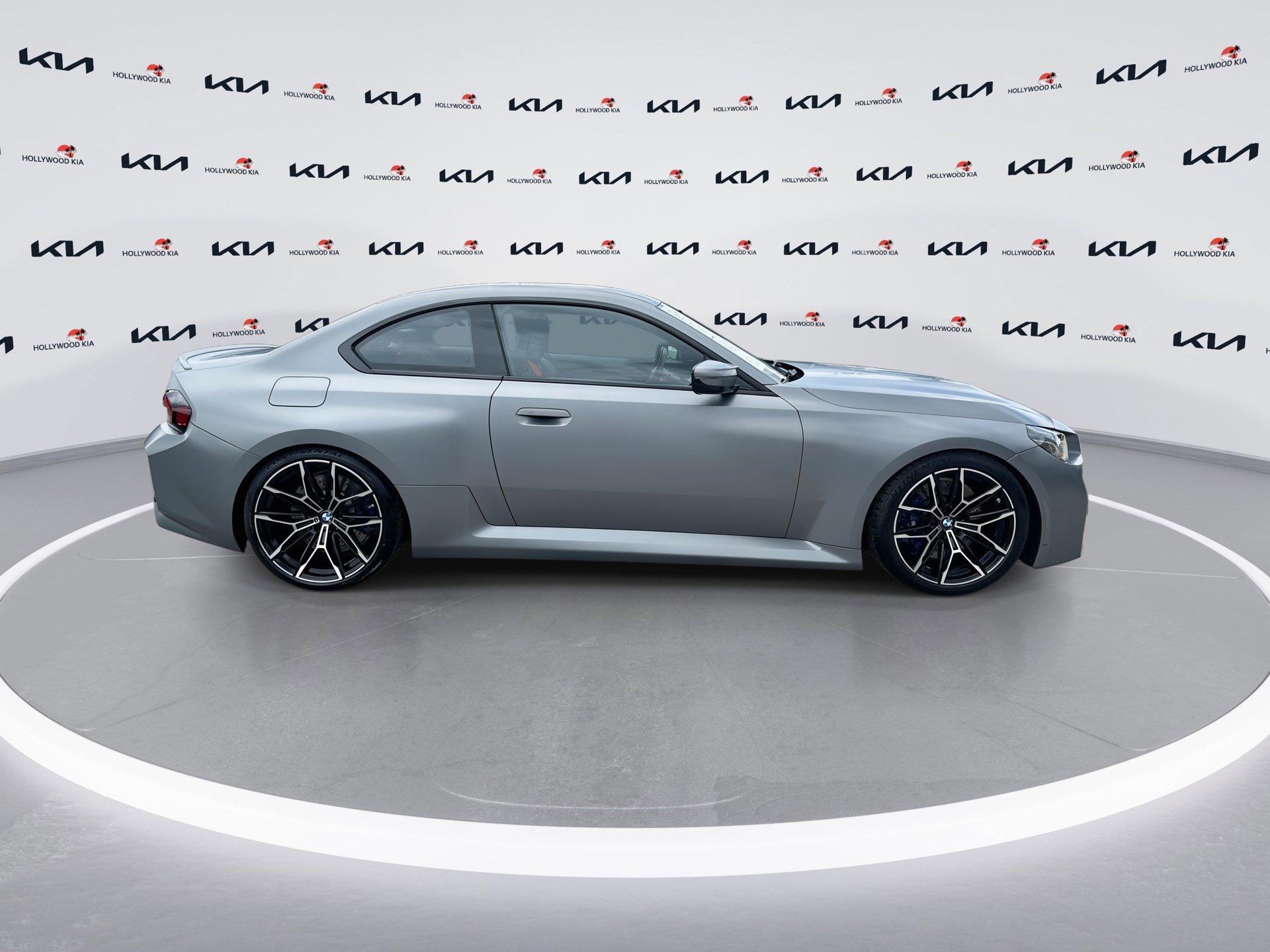 Used 2024 BMW M2 w/ Lighting Package image 9