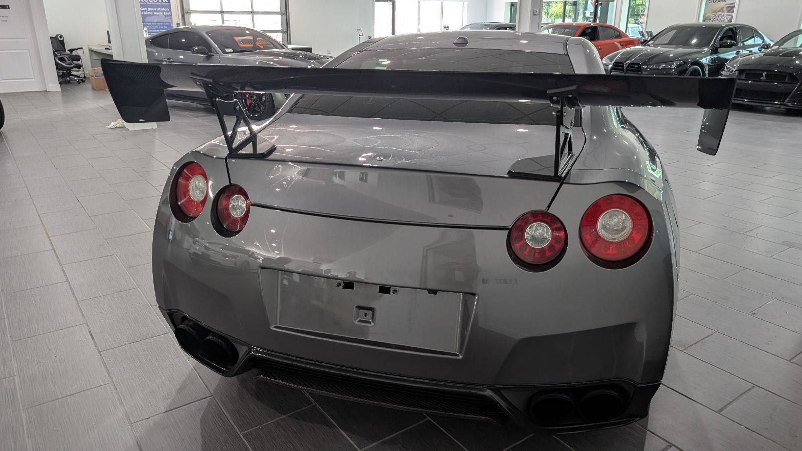 Used 2013 Nissan GT-R Black Edition AWD/4WD image 11