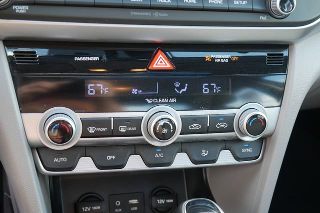 Used 2020 Hyundai Elantra Value Edition image 24