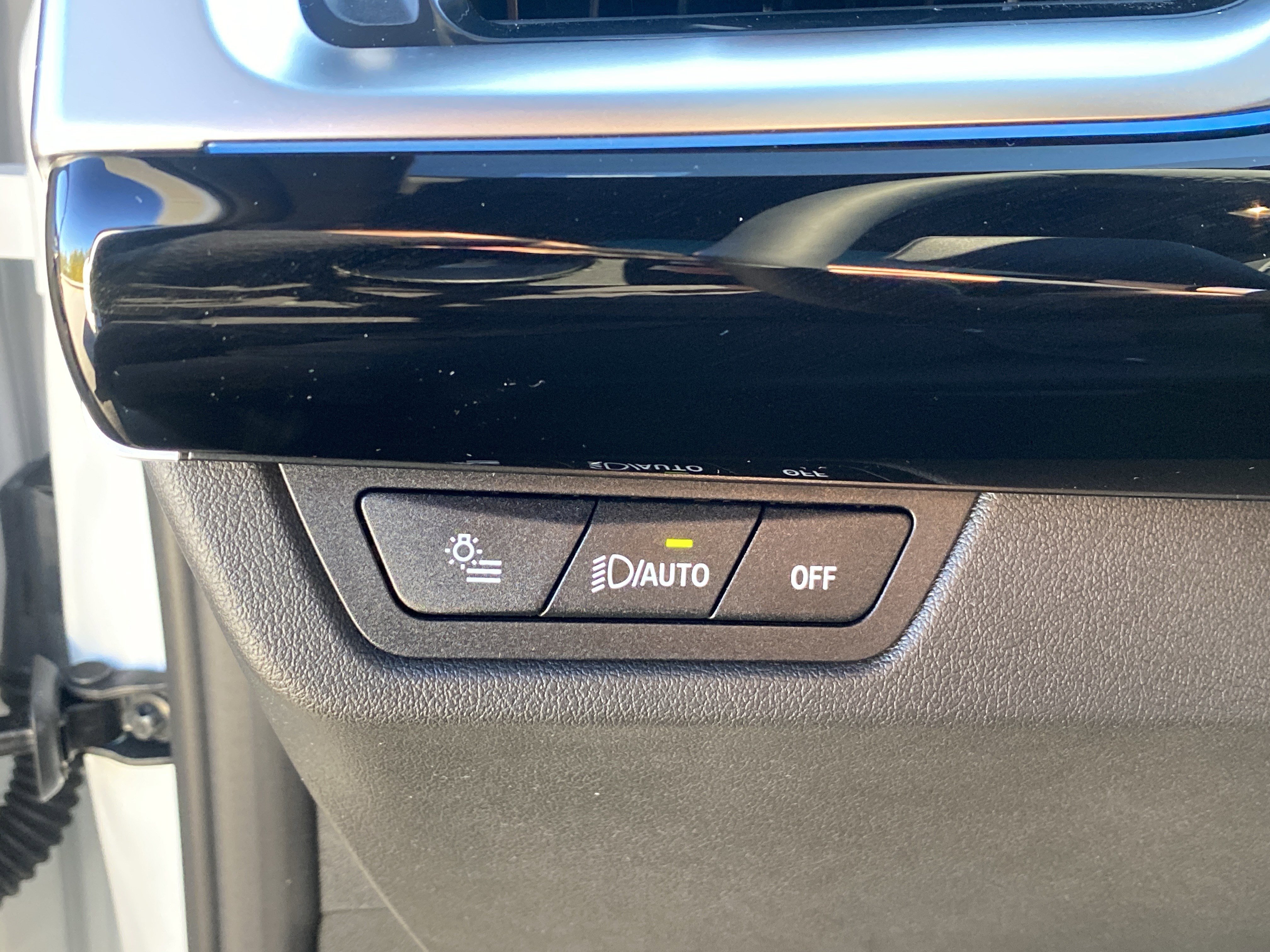 Used 2026 BMW X2 xDrive28i w/ Technology Package image 98