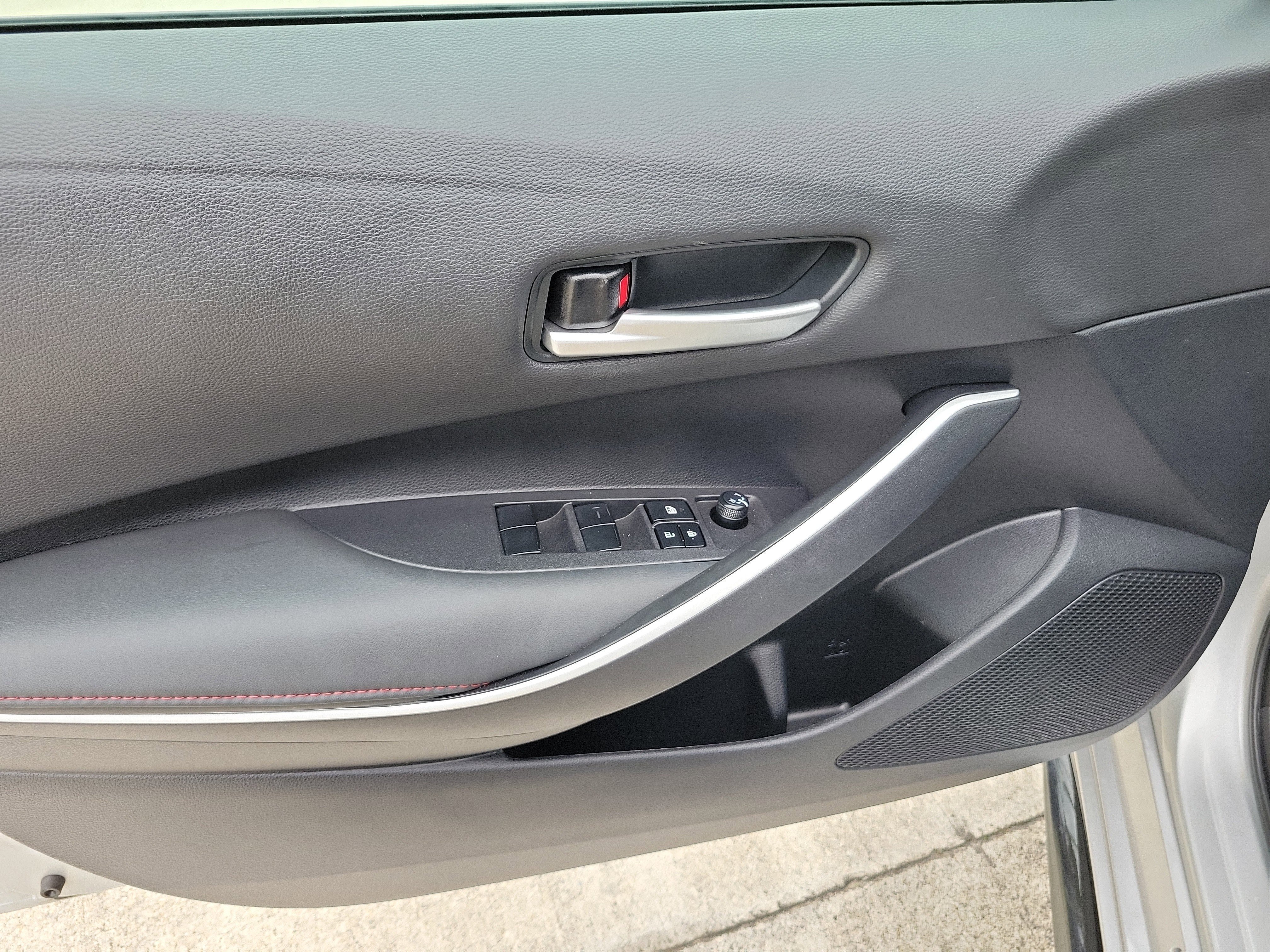 Certified 2024 Toyota Corolla SE FWD image 21