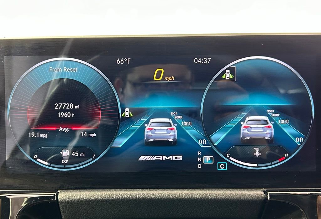 Used 2021 Mercedes-Benz GLA 35 AMG 4MATIC w/ Premium Package image 25