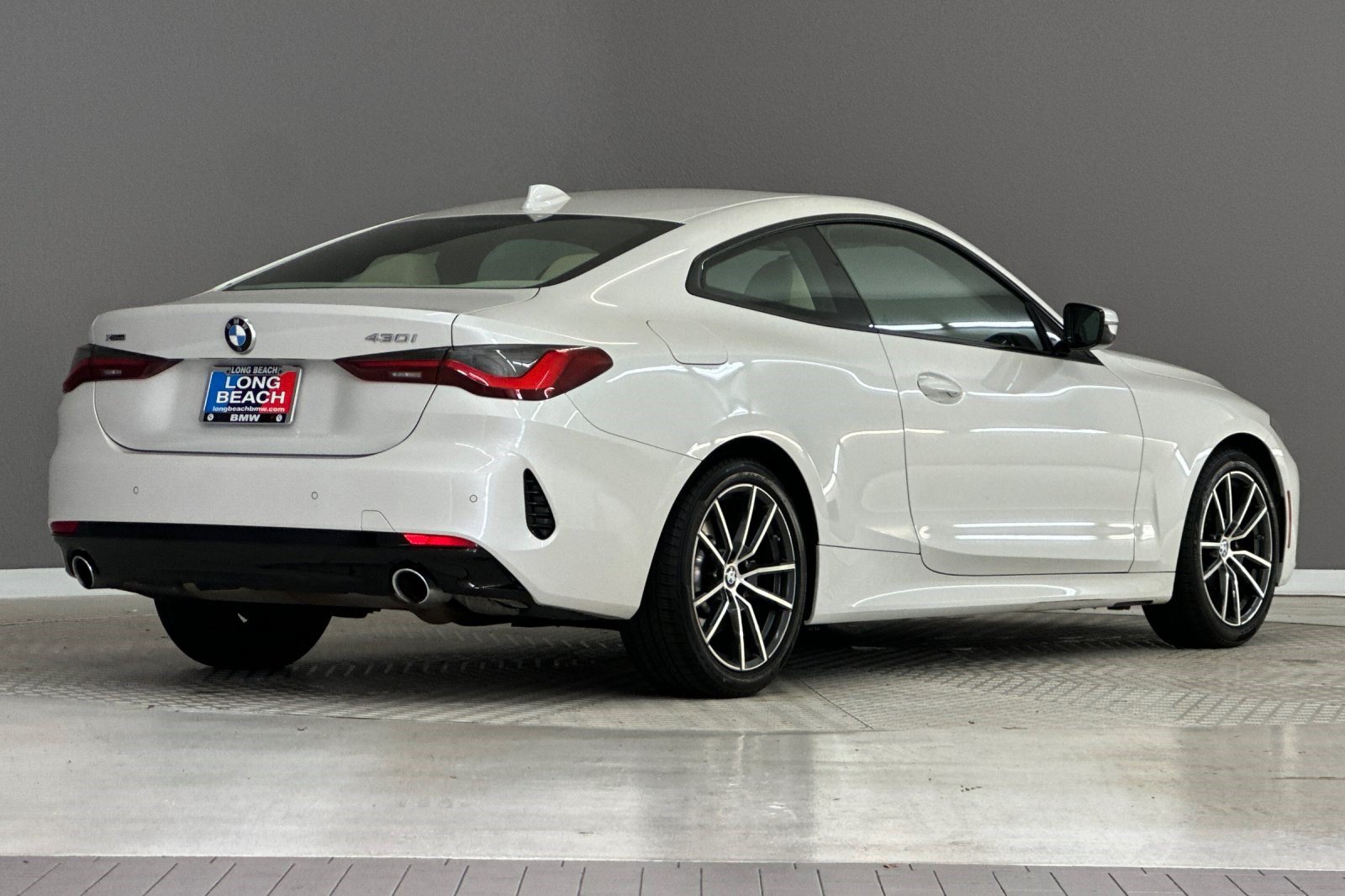 Certified 2022 BMW 430i xDrive Coupe w/ Convenience Package AWD/4WD image 9