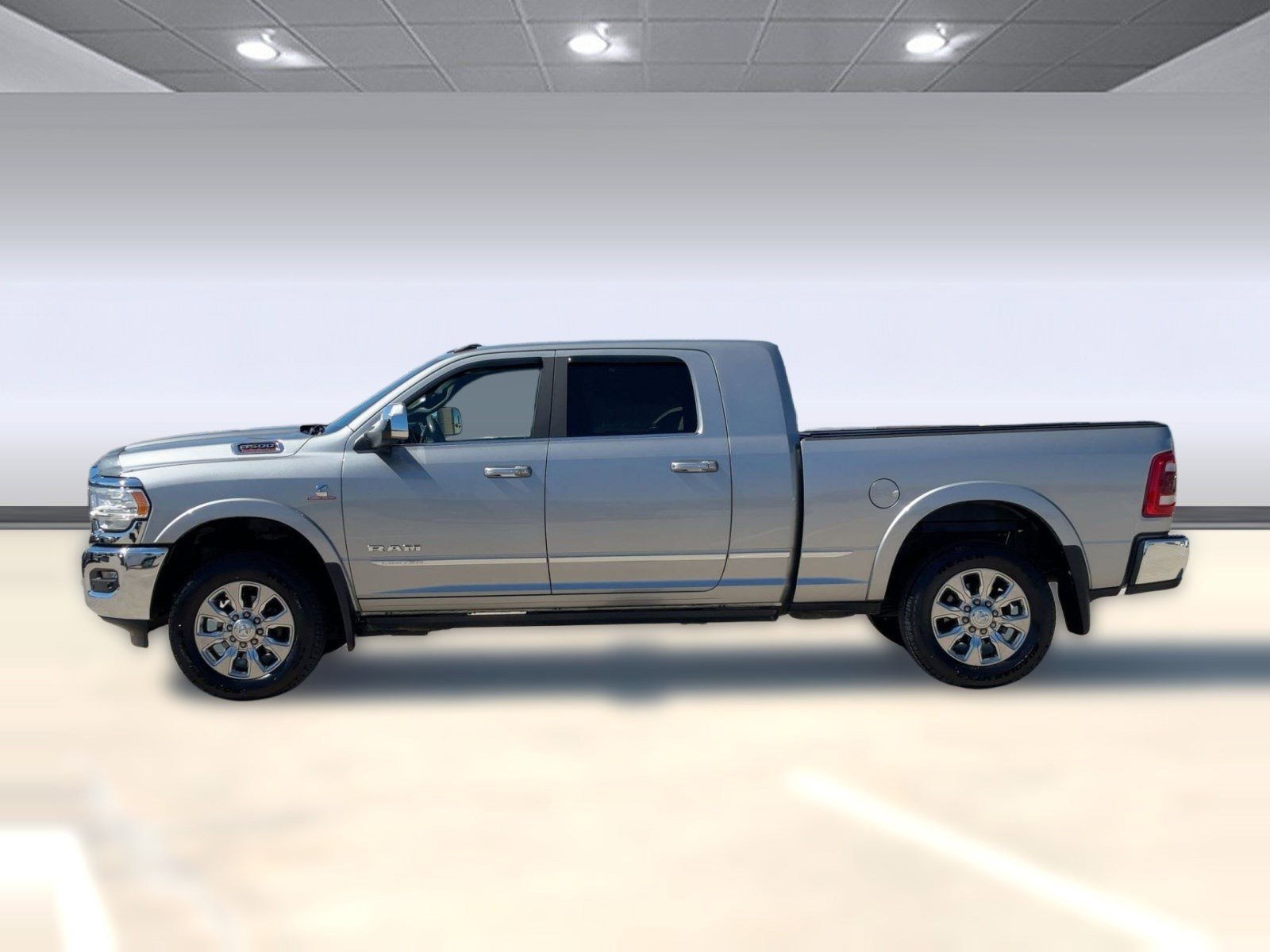 Used 2021 RAM 3500 Limited image 2