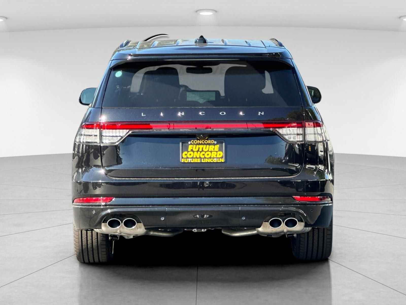New 2026 Lincoln Aviator Reserve AWD/4WD image 4