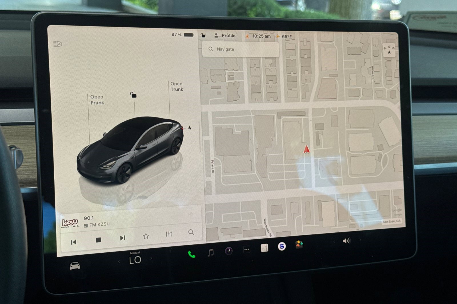 Used 2023 Tesla Model 3 Standard Range RWD image 23