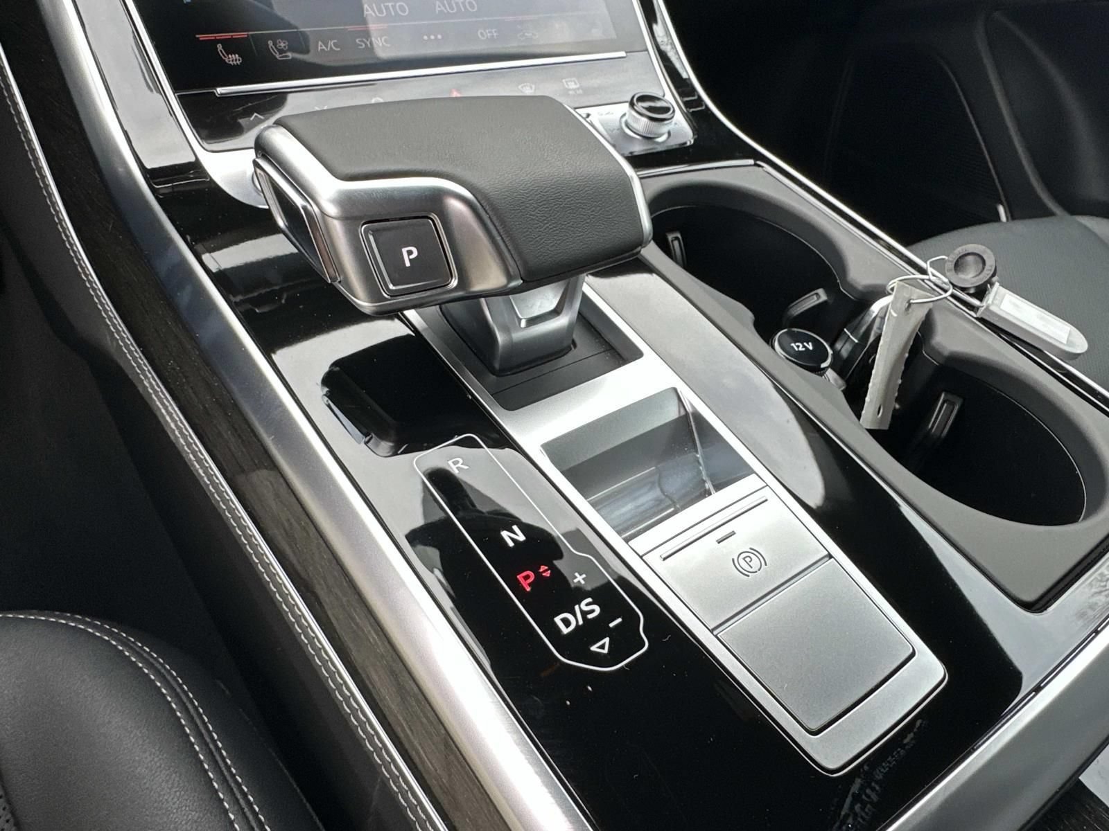 New 2026 Audi Q8 Premium Plus w/ Premium Plus Package AWD/4WD image 24