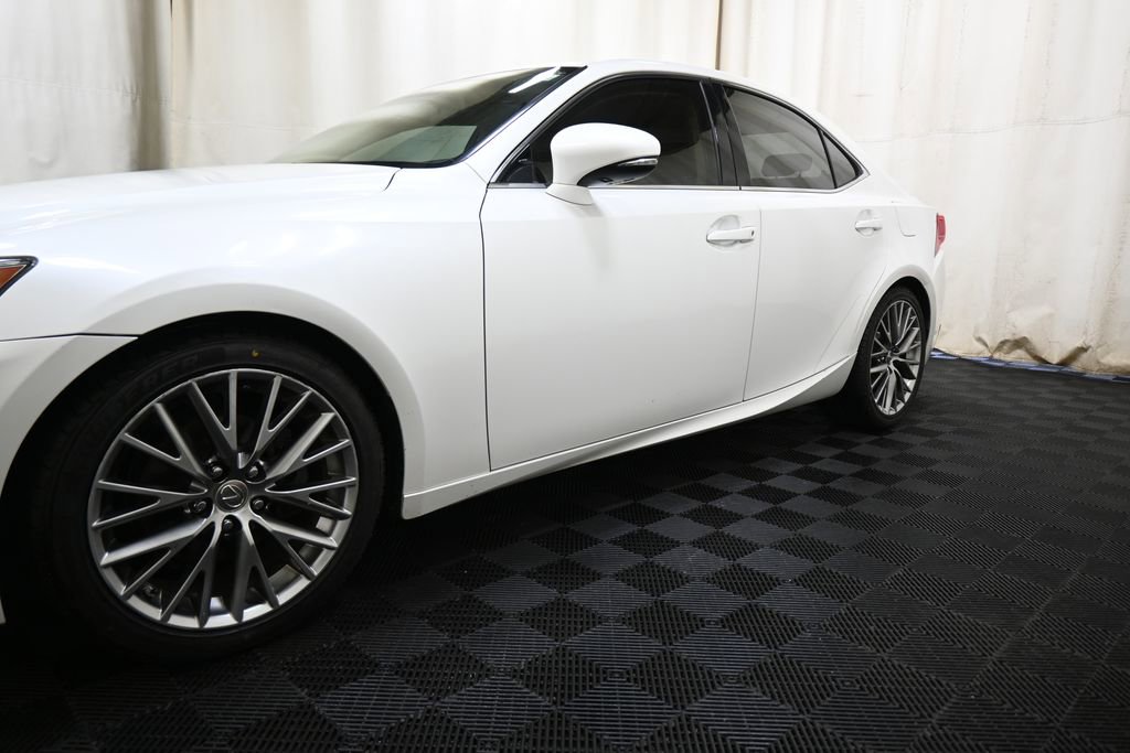 Used 2015 Lexus IS 250 250 w/ Navigation System Package image 8