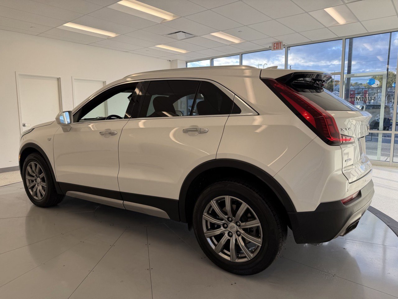 Used 2019 Cadillac XT4 Premium Luxury image 65