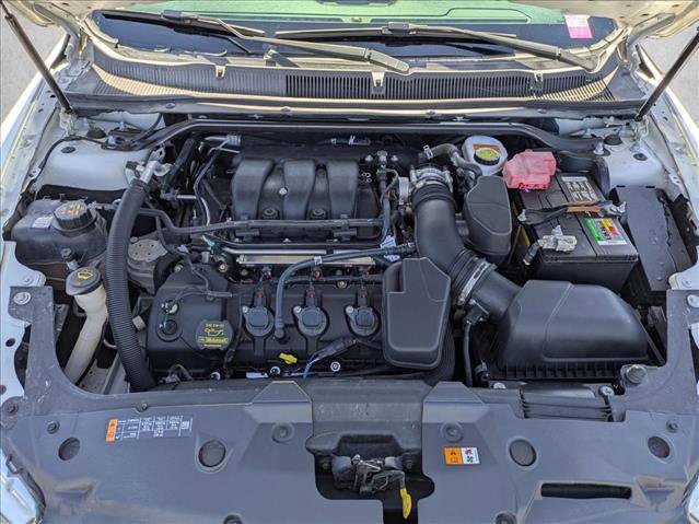 Used 2014 Ford Taurus SEL w/ Equipment Group 201A FWD image 21
