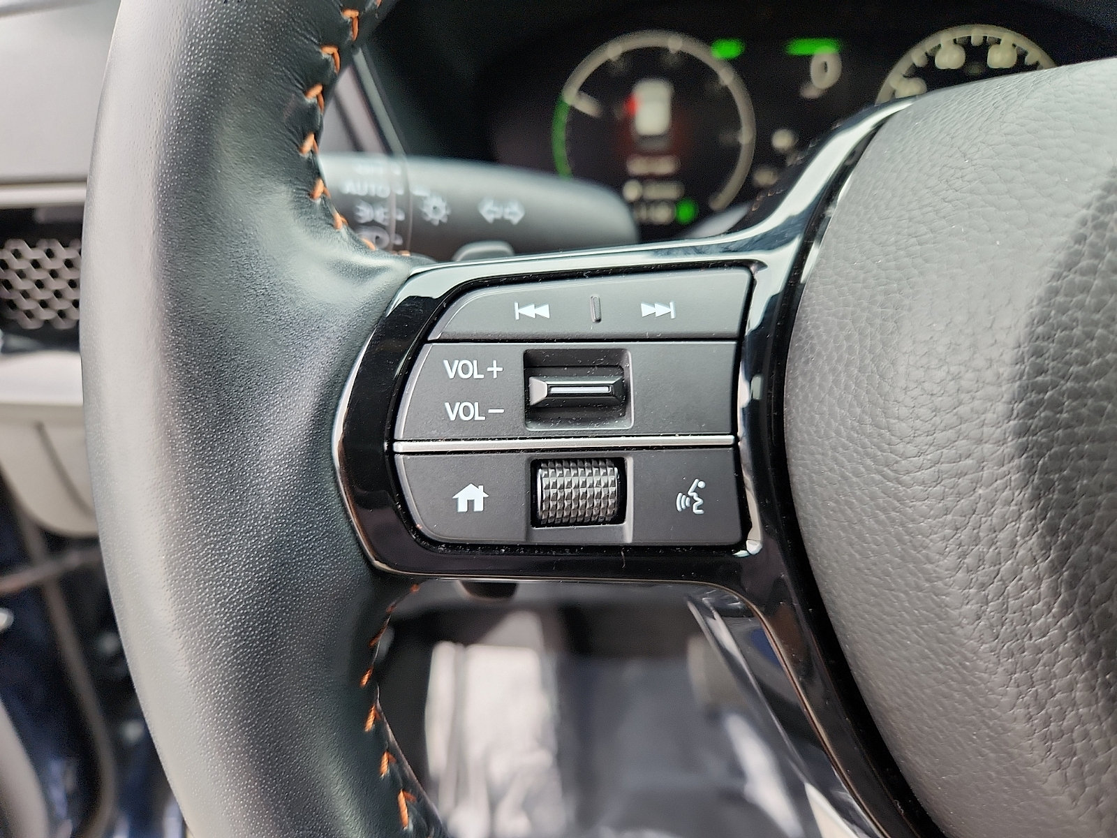 Used 2025 Honda CR-V Sport Touring image 22