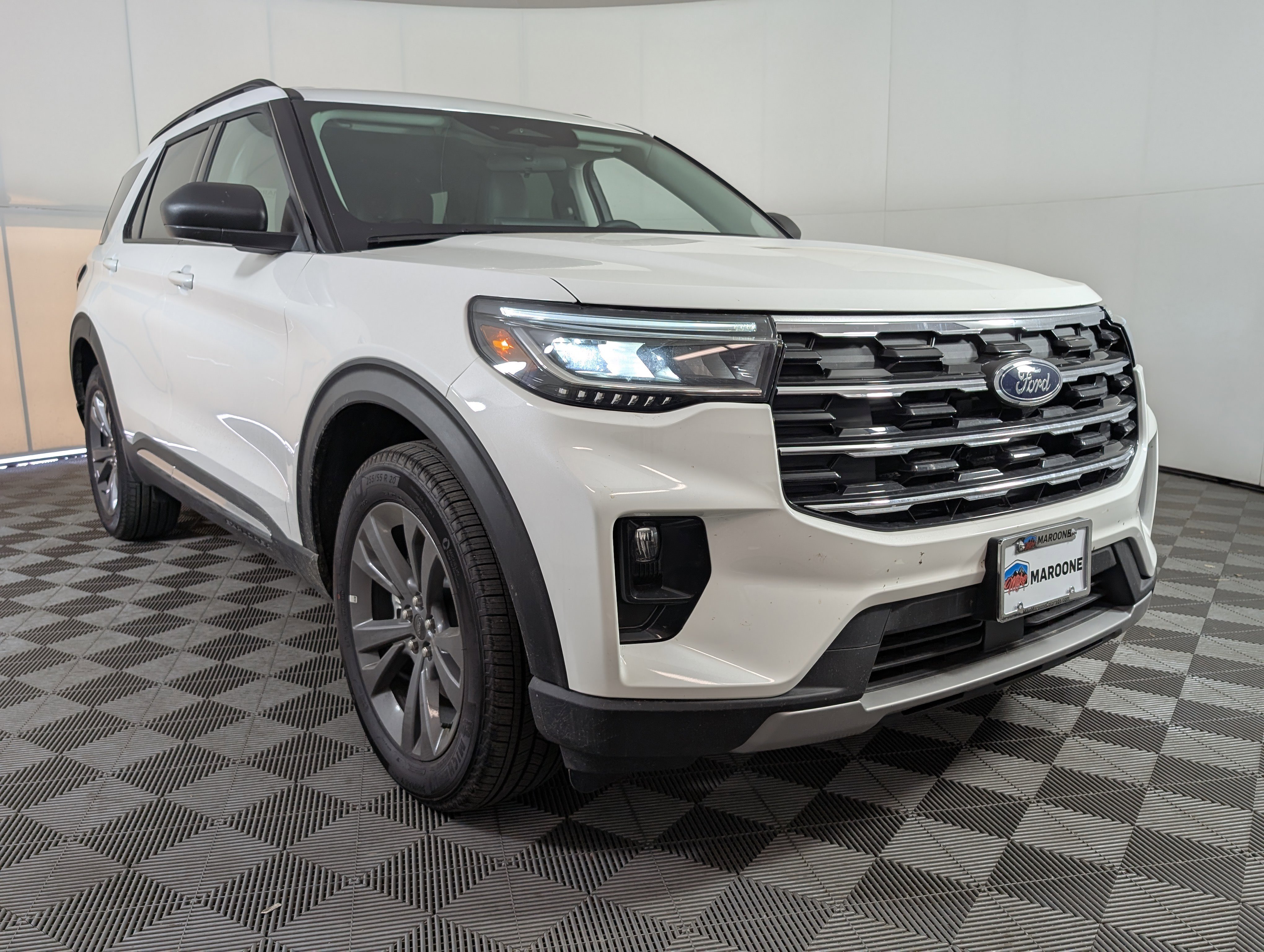 New 2025 Ford Explorer Active w/ Active Comfort Package