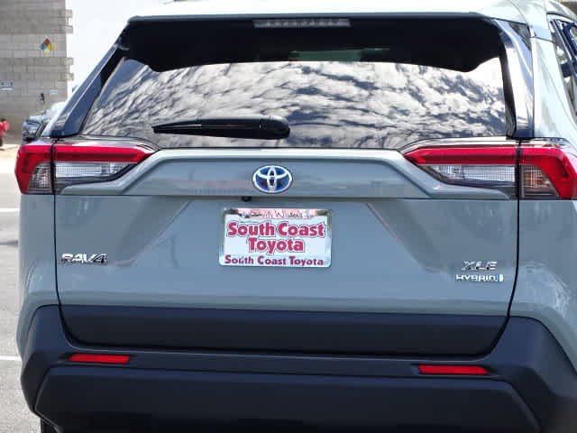 Certified 2023 Toyota RAV4 XLE Premium AWD/4WD image 15