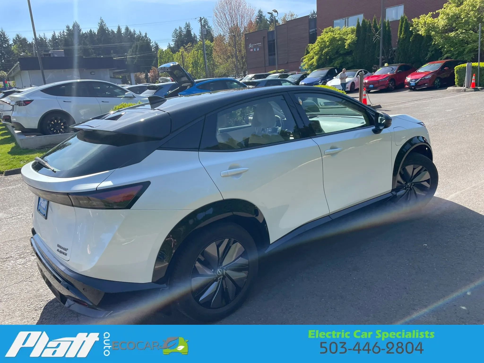 Used 2024 Nissan Ariya AWD image 10