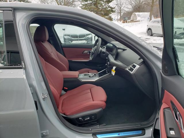 New 2026 BMW 330i xDrive 330i xDrive w/ M Sport Package image 17
