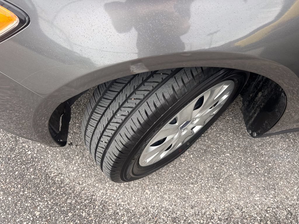 Used 2014 Ford Fusion S FWD image 30