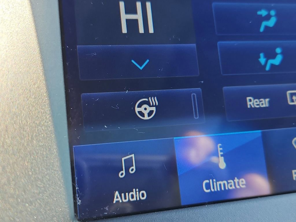 Used 2020 Ford Edge SEL w/ Convenience Package image 21