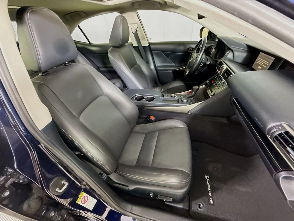 Used 2017 Lexus IS 200t RWD image 28