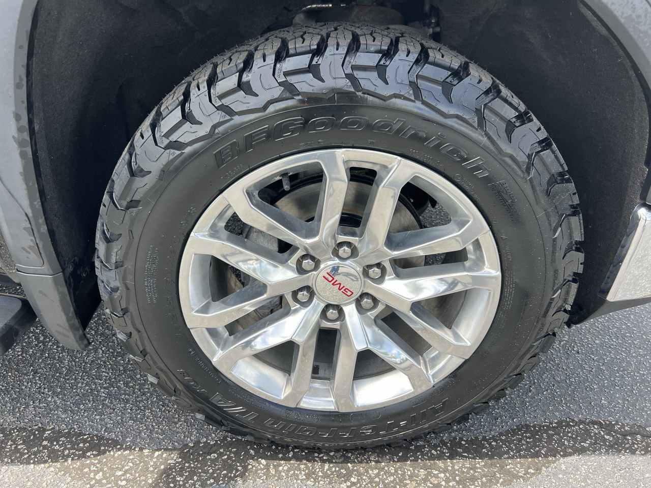Used 2019 GMC Sierra 1500 SLT w/ SLT Premium Plus Package AWD/4WD image 13
