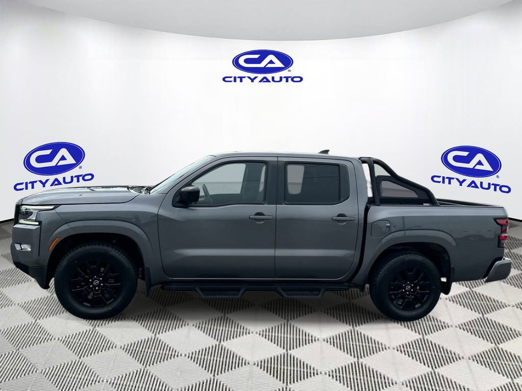 Used 2023 Nissan Frontier SV w/ Midnight Edition Package RWD image 7