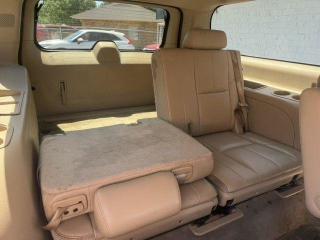 Used 2012 Chevrolet Suburban LT w/ All-Star Edition RWD image 12