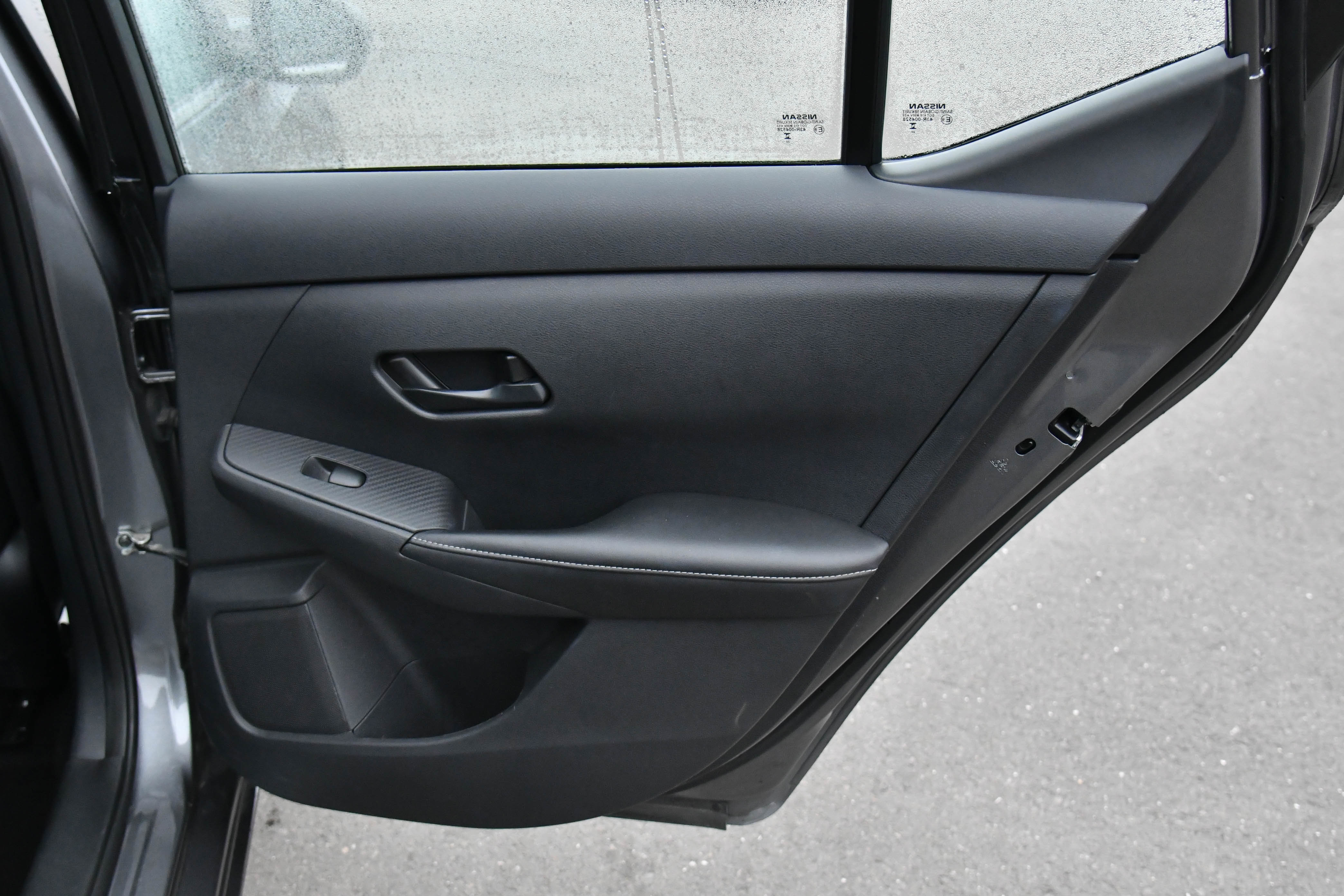 Used 2024 Nissan Sentra SV image 35