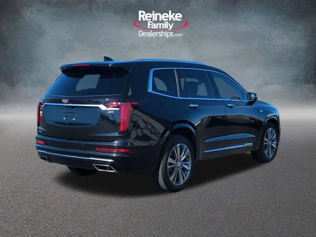 Used 2024 Cadillac XT6 Premium Luxury w/ Technology Package image 5