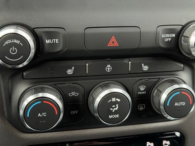 Used 2020 RAM 1500 Sport w/ Night Edition image 14